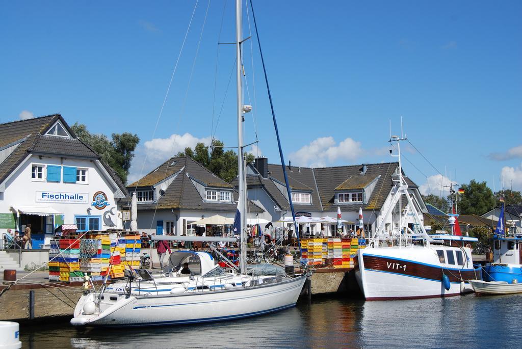 Doppelhaushaelfte In Vitte Auf Hiddensee エクステリア 写真